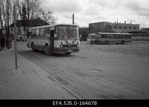 1995 Viljandi bussijaam